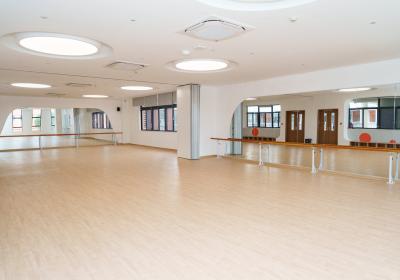 Dancing Class